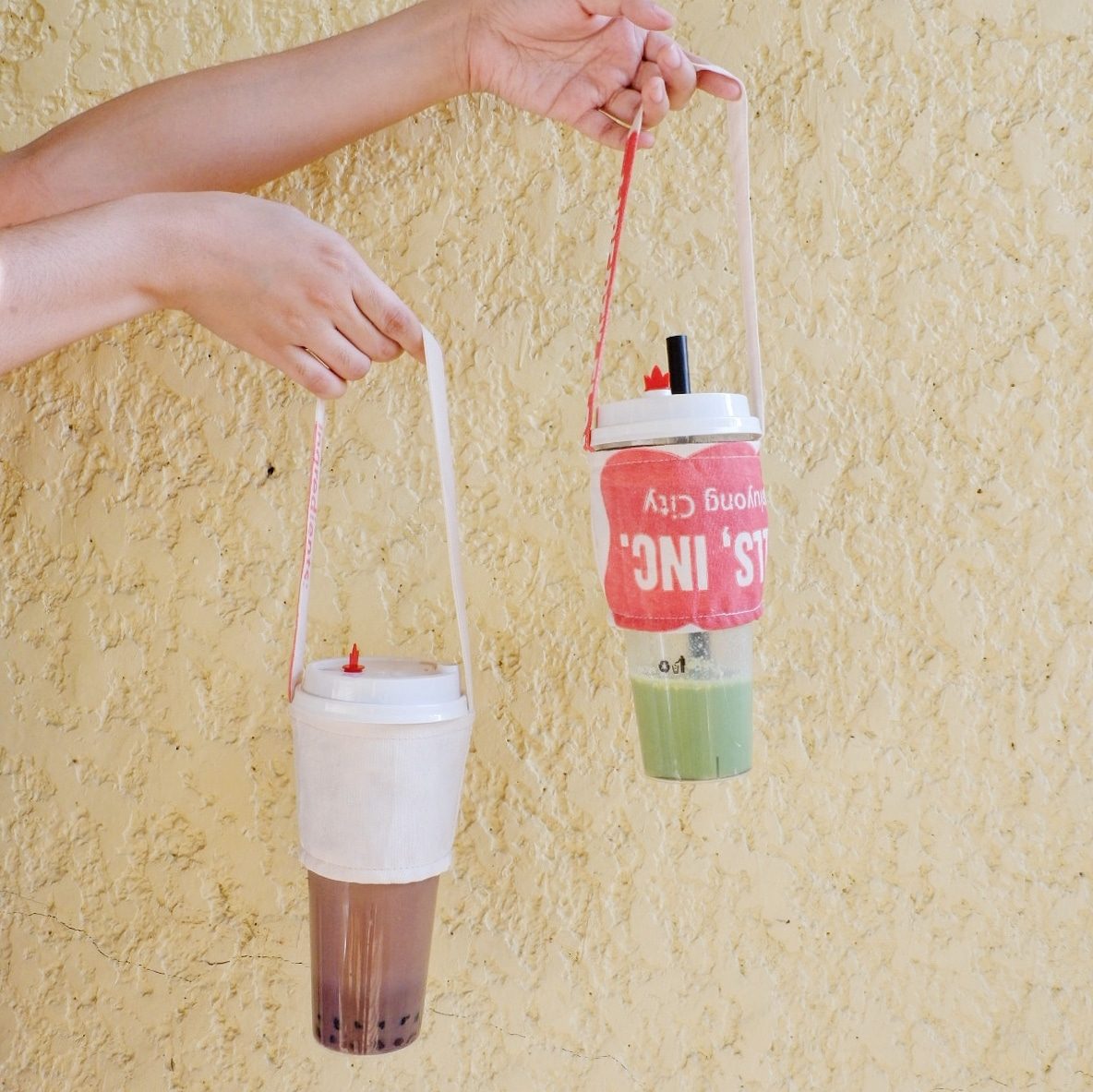 Upcycled Drink Carrier: Cup sling drink carrier made from upcycled katsa.